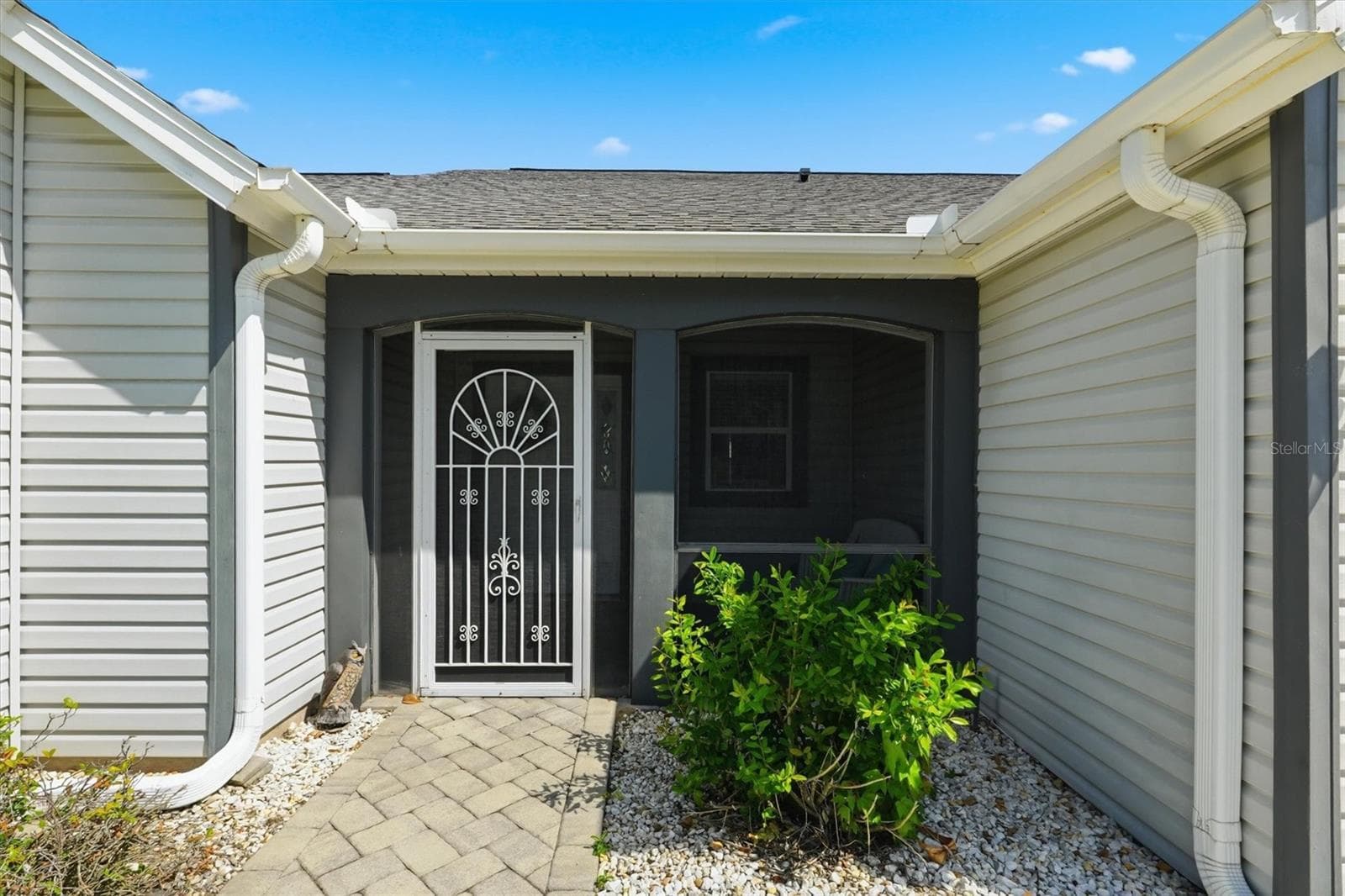 1260 GRANADA COURT — photo 7 of 52