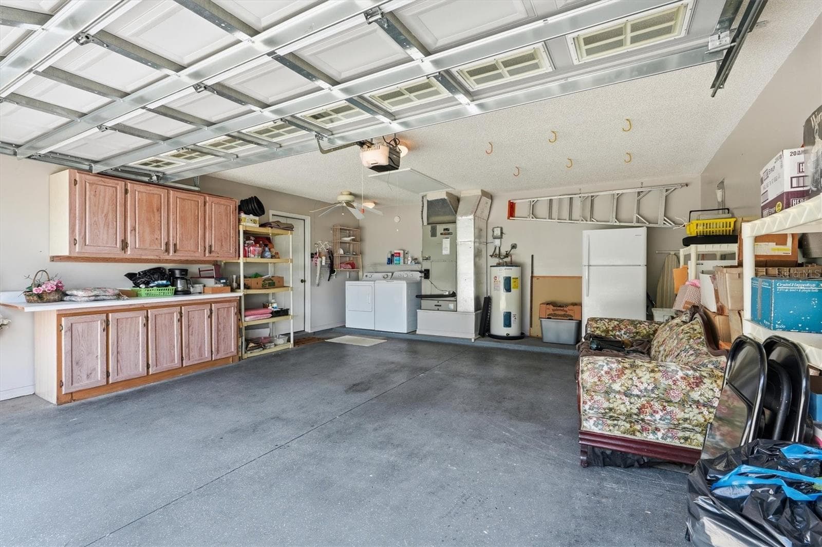 1260 GRANADA COURT — photo 38 of 52