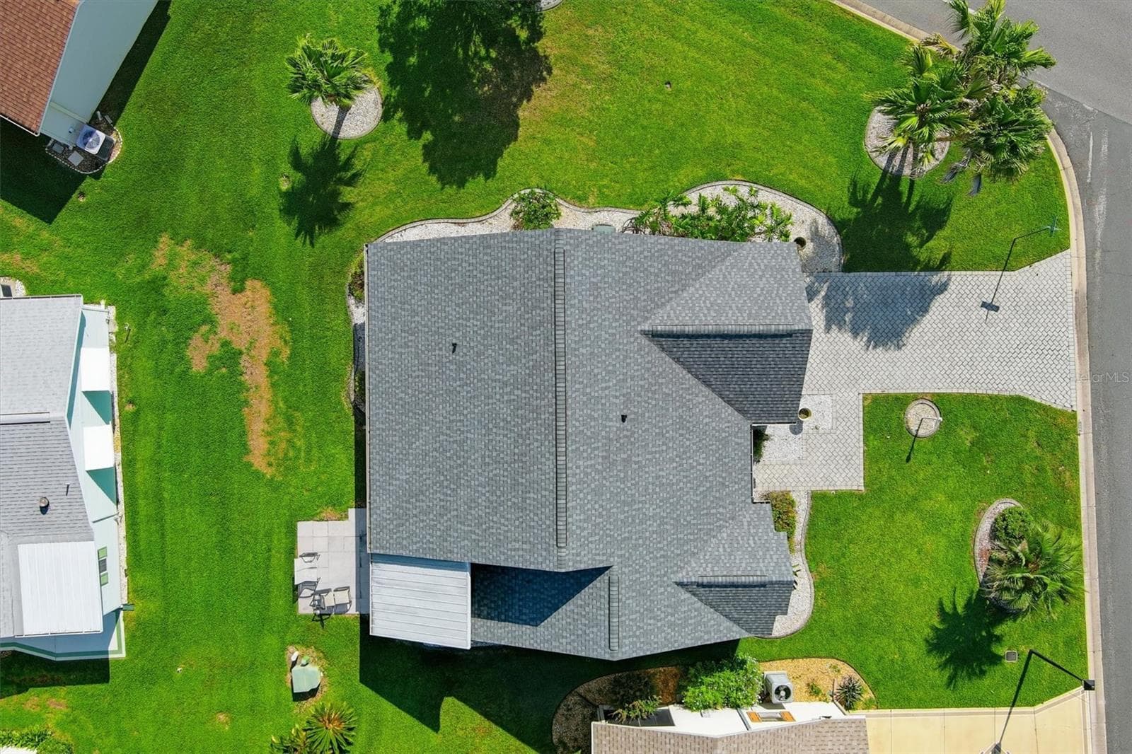 1260 GRANADA COURT — photo 45 of 52
