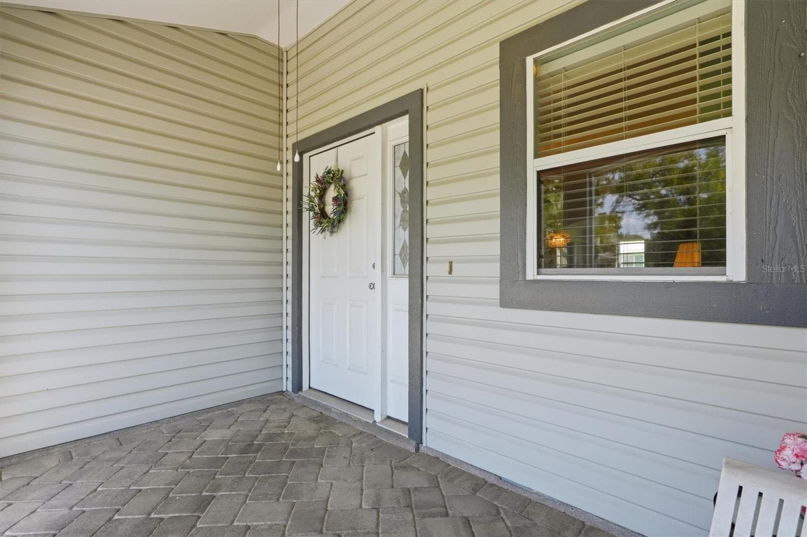 1260 GRANADA COURT — photo 9 of 52
