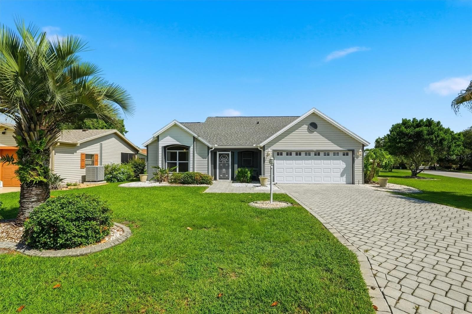 1260 GRANADA COURT — photo 1 of 52