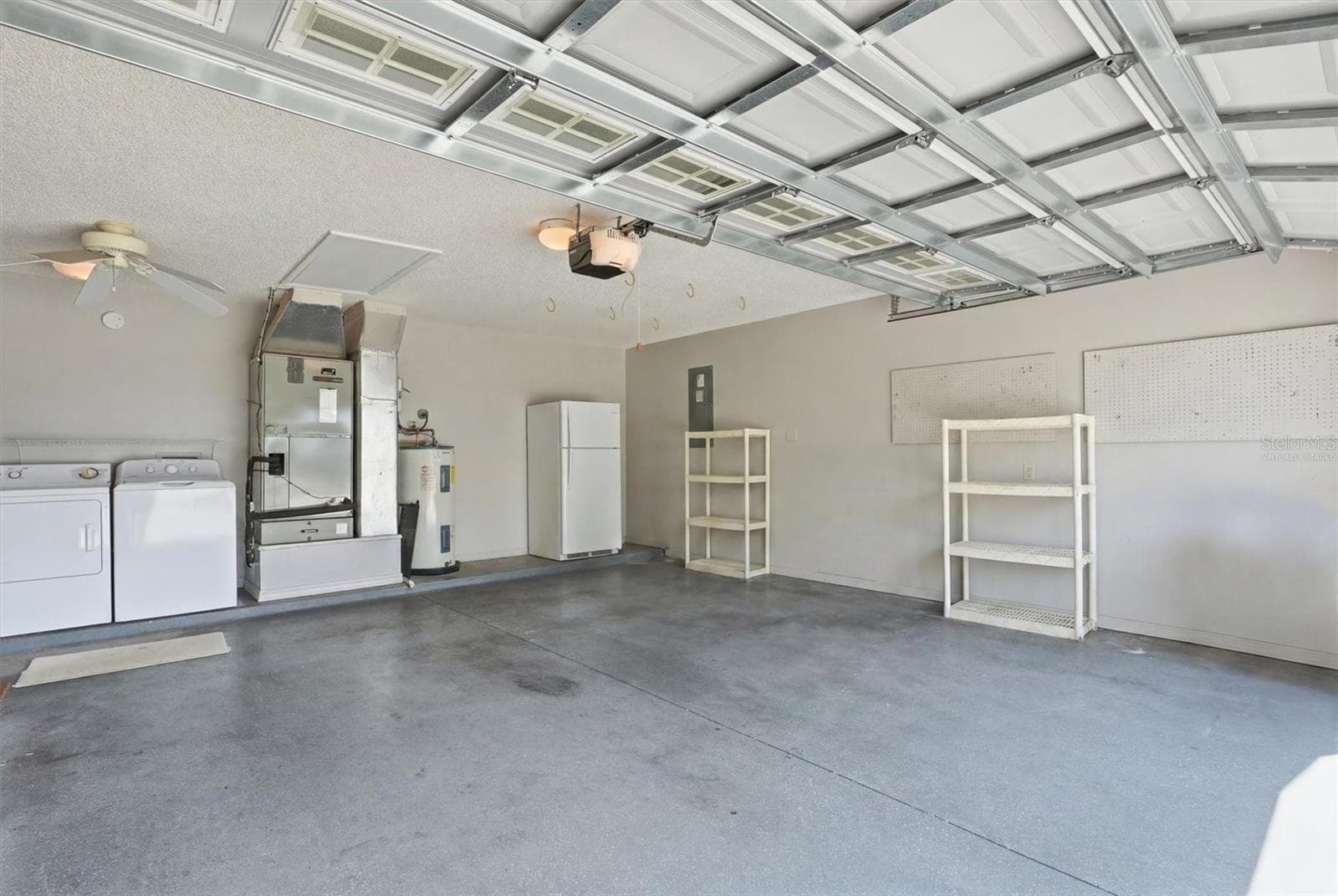 1260 GRANADA COURT — photo 41 of 52