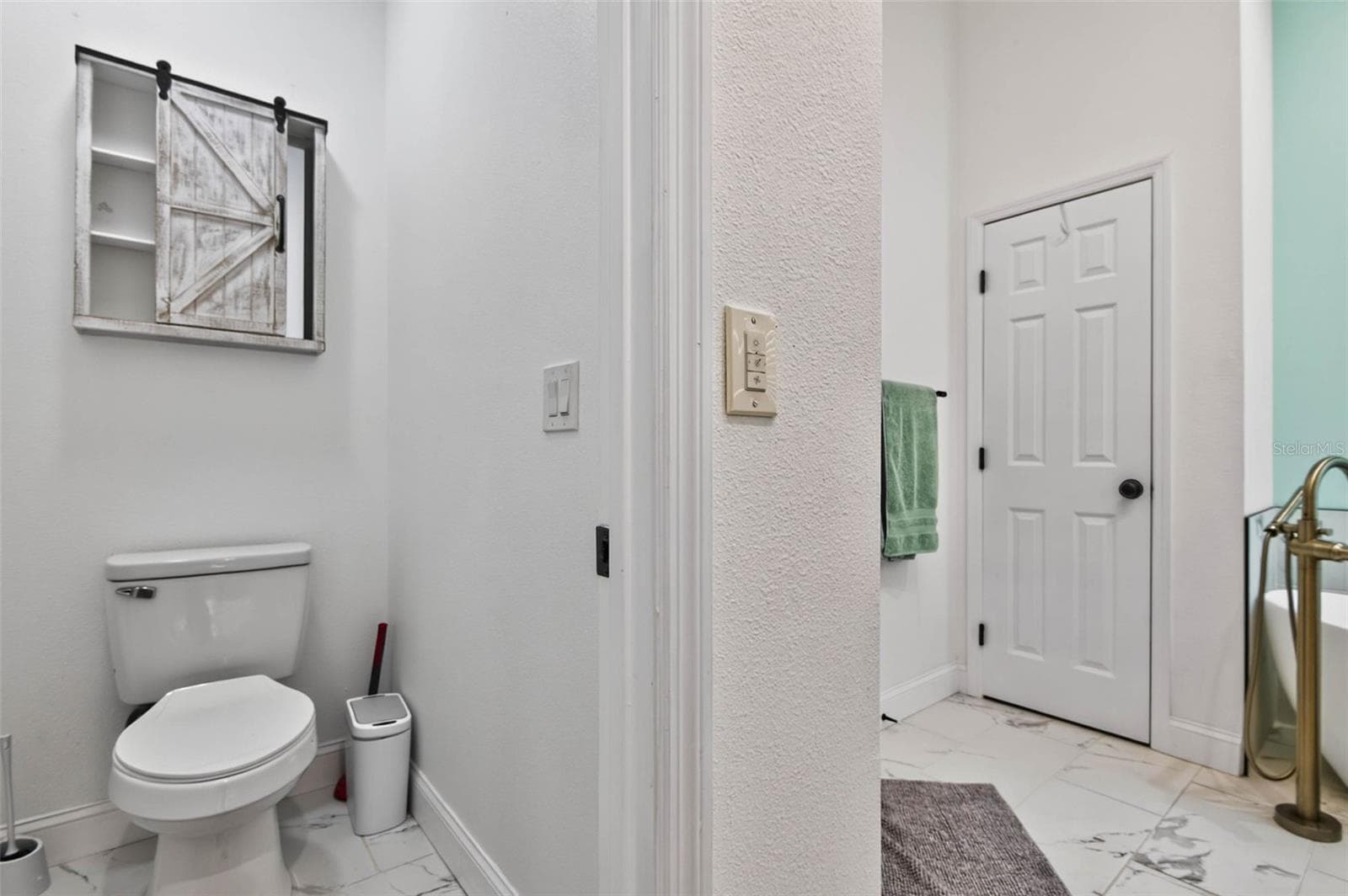 12321 GLENFIELD AVENUE — photo 15 of 33