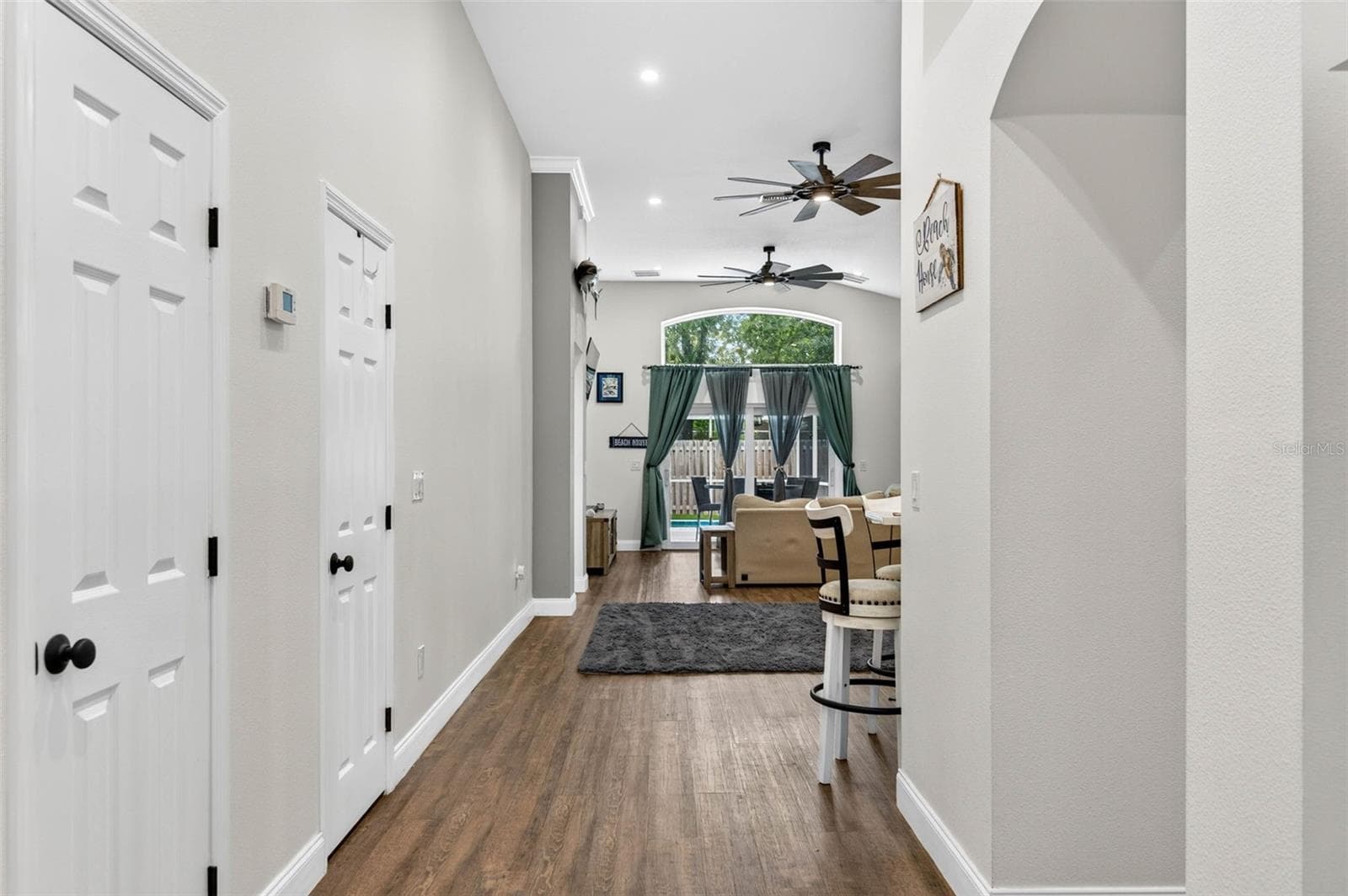 12321 GLENFIELD AVENUE — photo 3 of 33