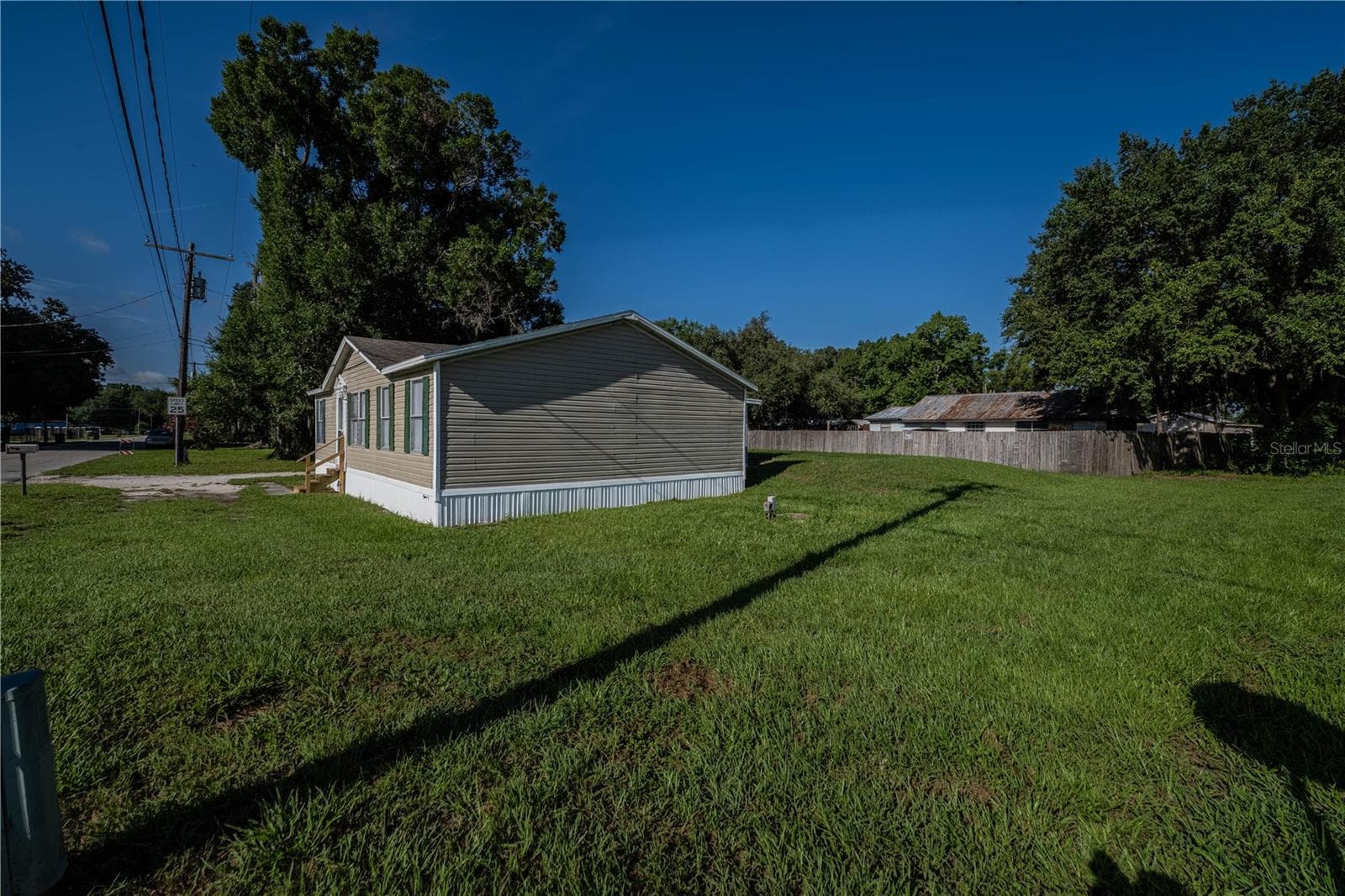 410 AVENUE A WAHNETA — photo 23 of 24