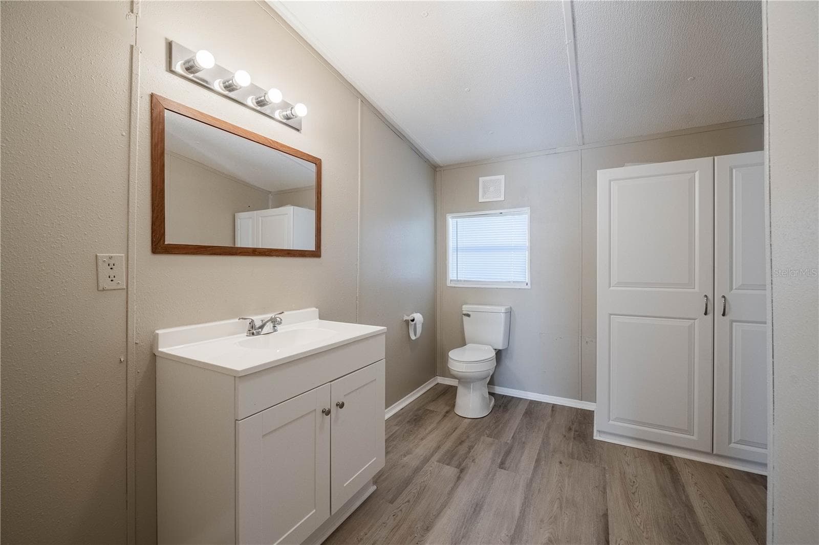 410 AVENUE A WAHNETA — photo 12 of 24