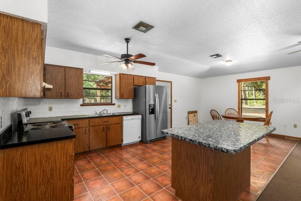 24607 POLAR BEAR ROAD — photo 26 of 52