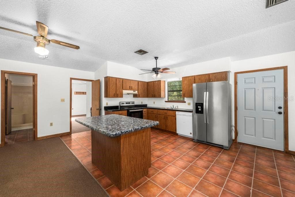 24607 POLAR BEAR ROAD — photo 24 of 52