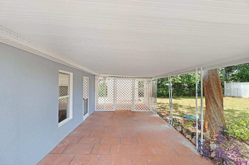 39038 HEATH DRIVE — photo 5 of 29