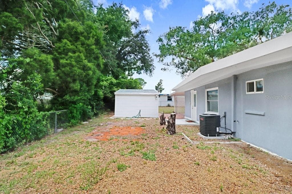 39038 HEATH DRIVE — photo 22 of 29