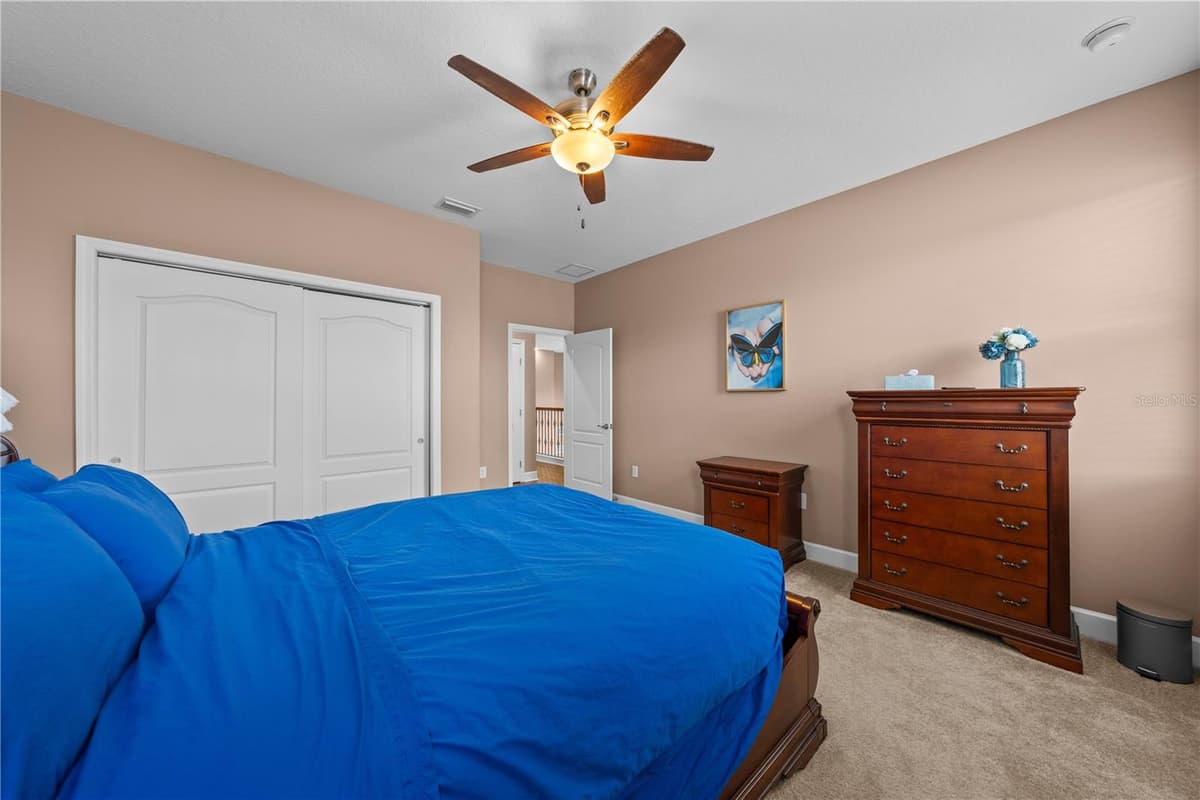 2557 HERITAGE GREEN AVENUE — photo 40 of 78