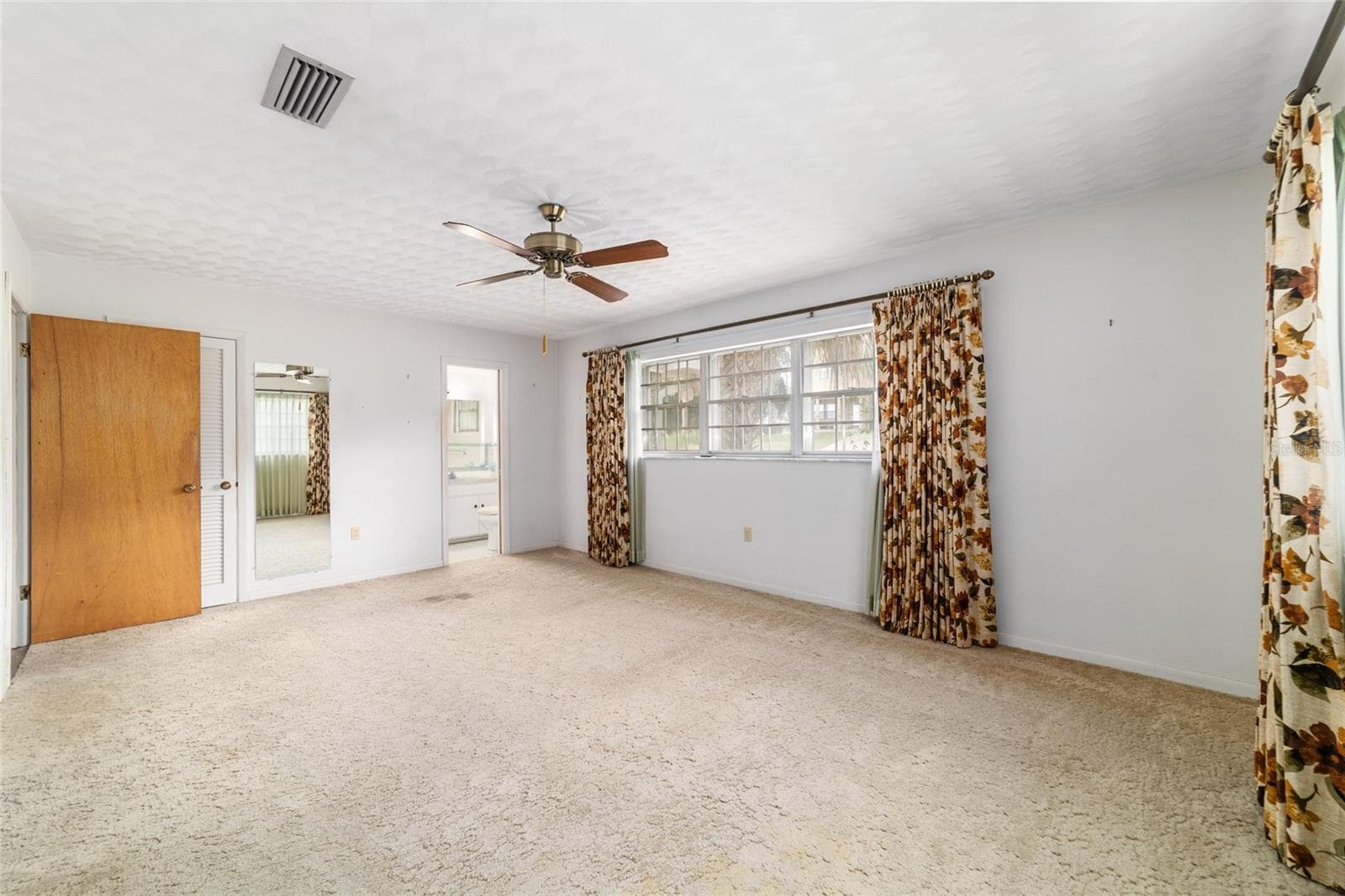35237 MULHOLLAND DRIVE — photo 32 of 42