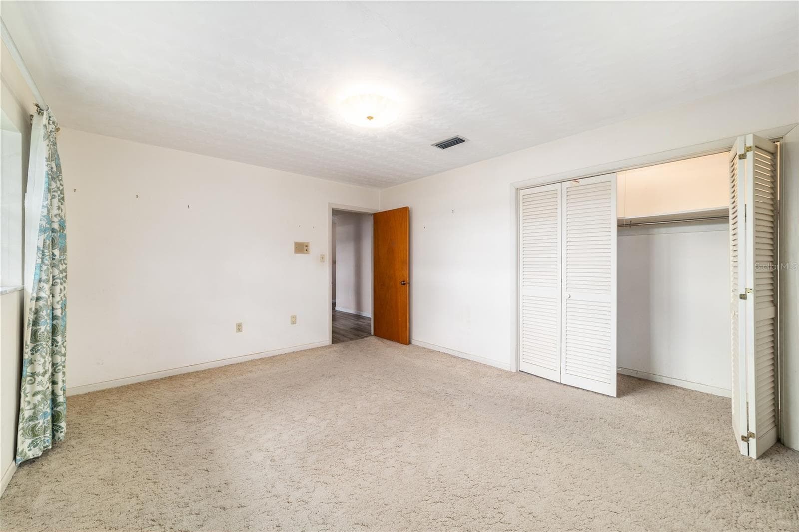35237 MULHOLLAND DRIVE — photo 37 of 42