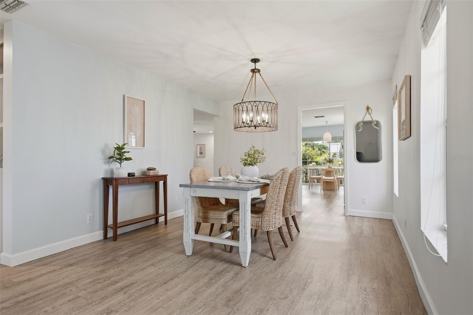 433 MONTE CRISTO BOULEVARD — photo 17 of 49