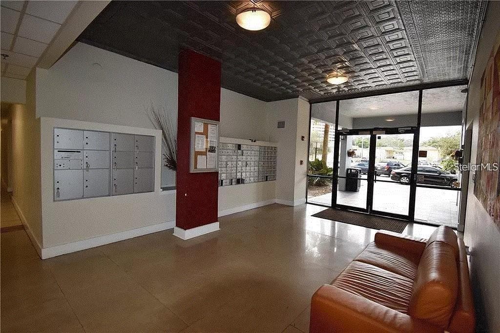 701 MADISON AVENUE — photo 3 of 22