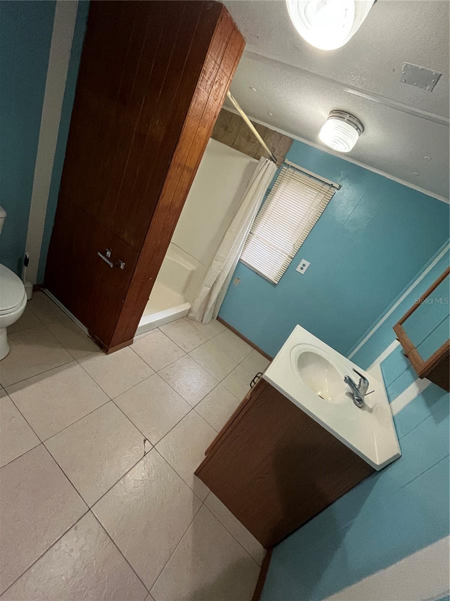 4682 APACHE DRIVE — photo 5 of 19