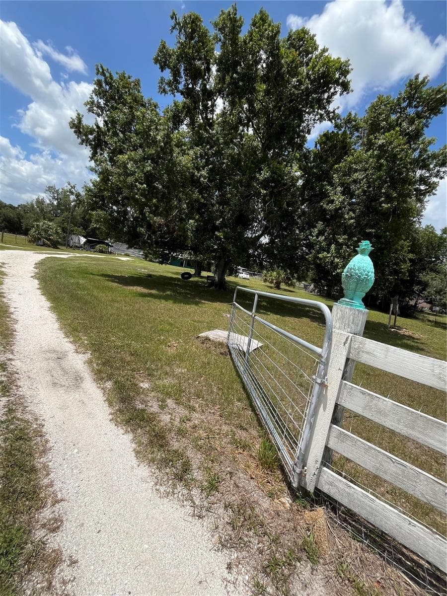 4682 APACHE DRIVE — photo 12 of 19