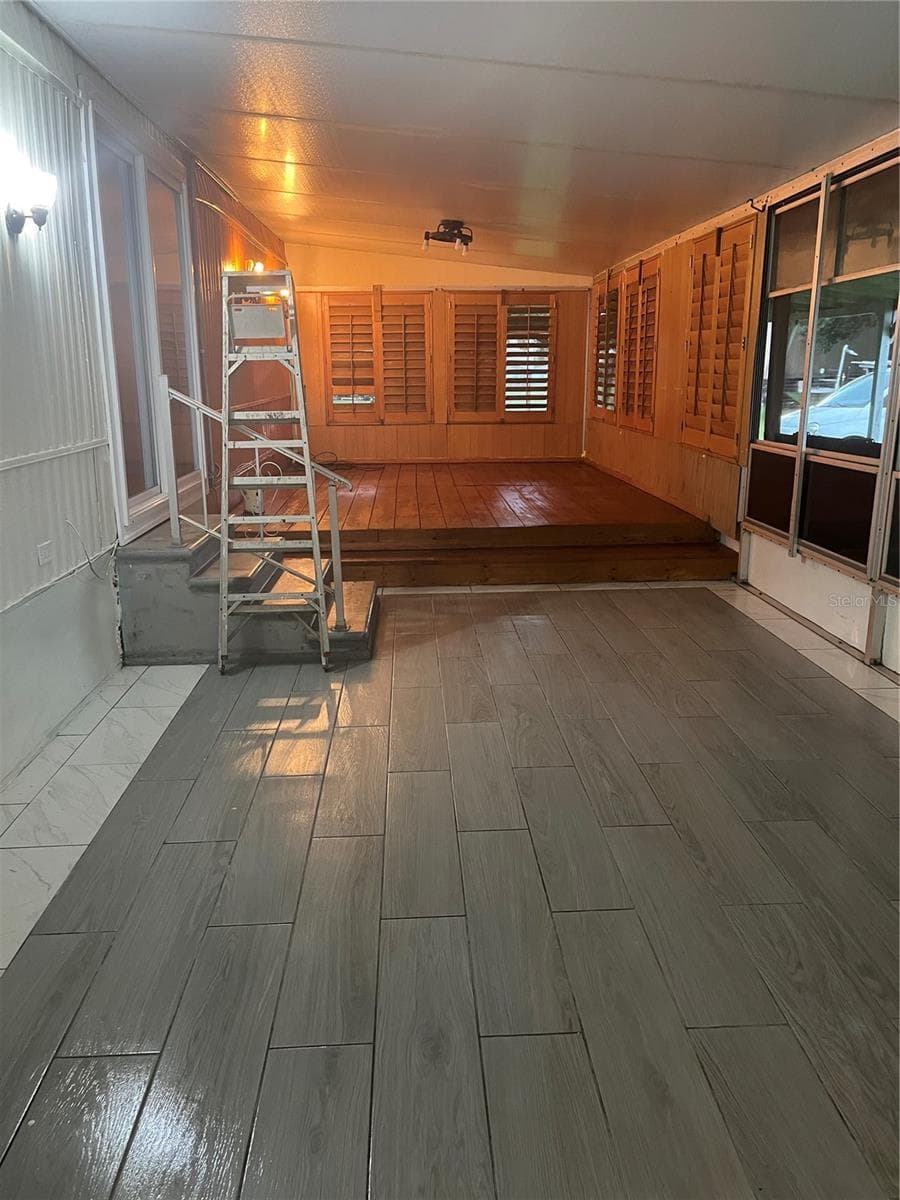4682 APACHE DRIVE — photo 8 of 19