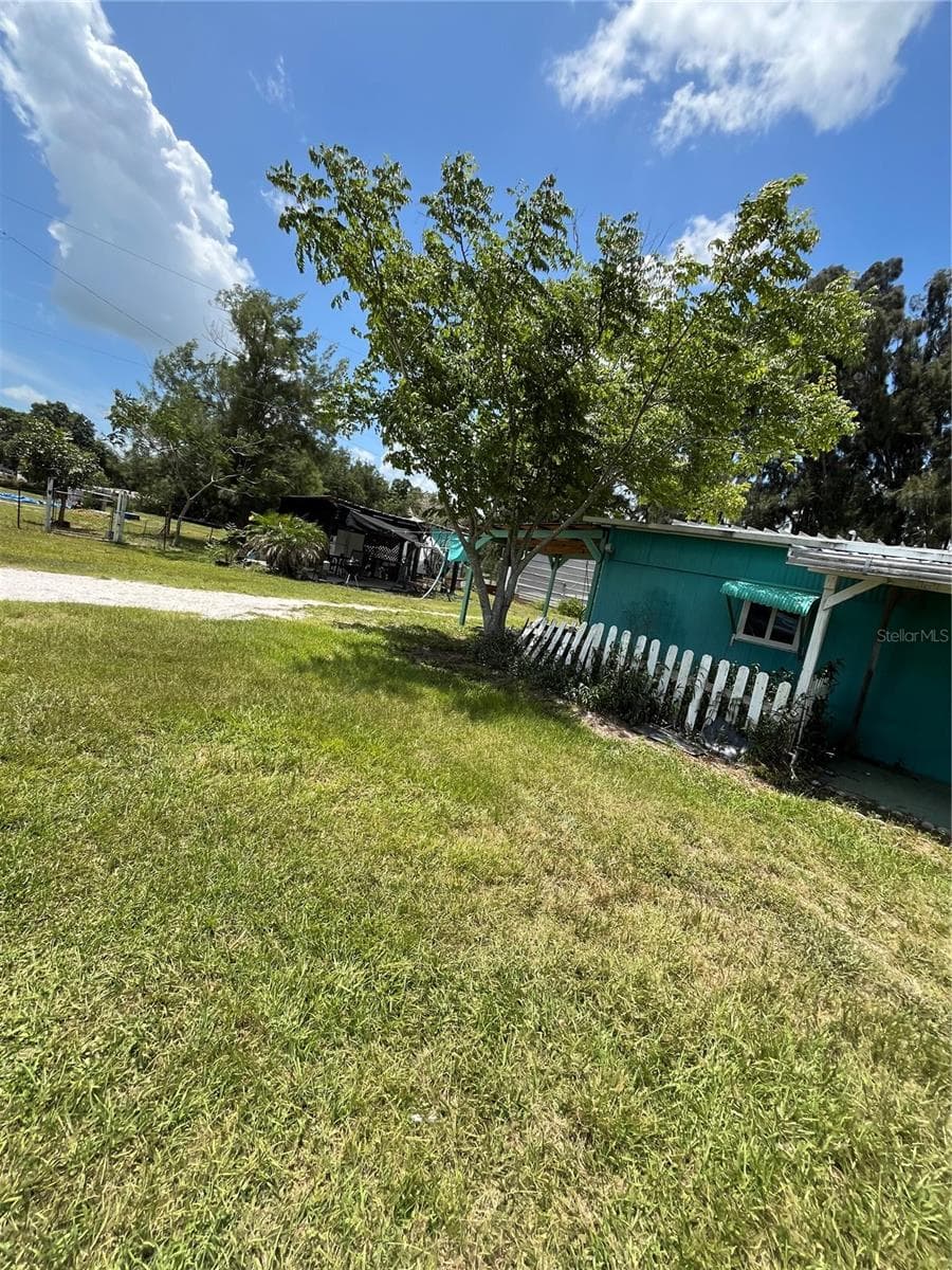 4682 APACHE DRIVE — photo 14 of 19
