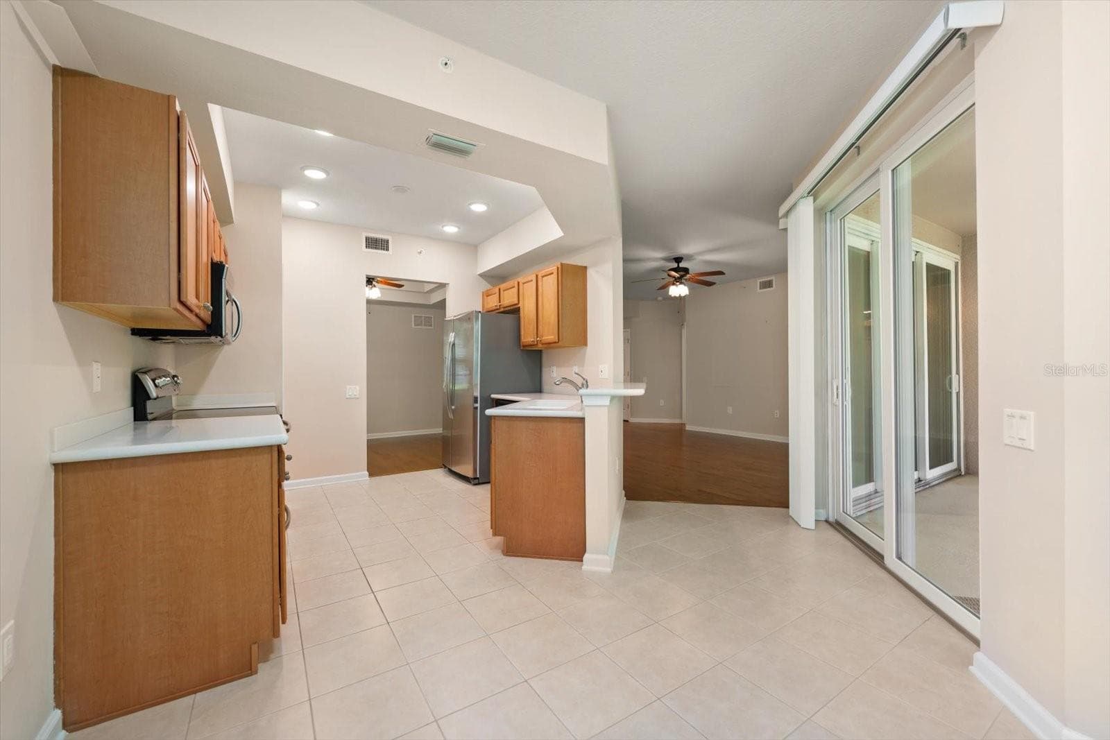 853 LANTERN WAY — photo 16 of 49