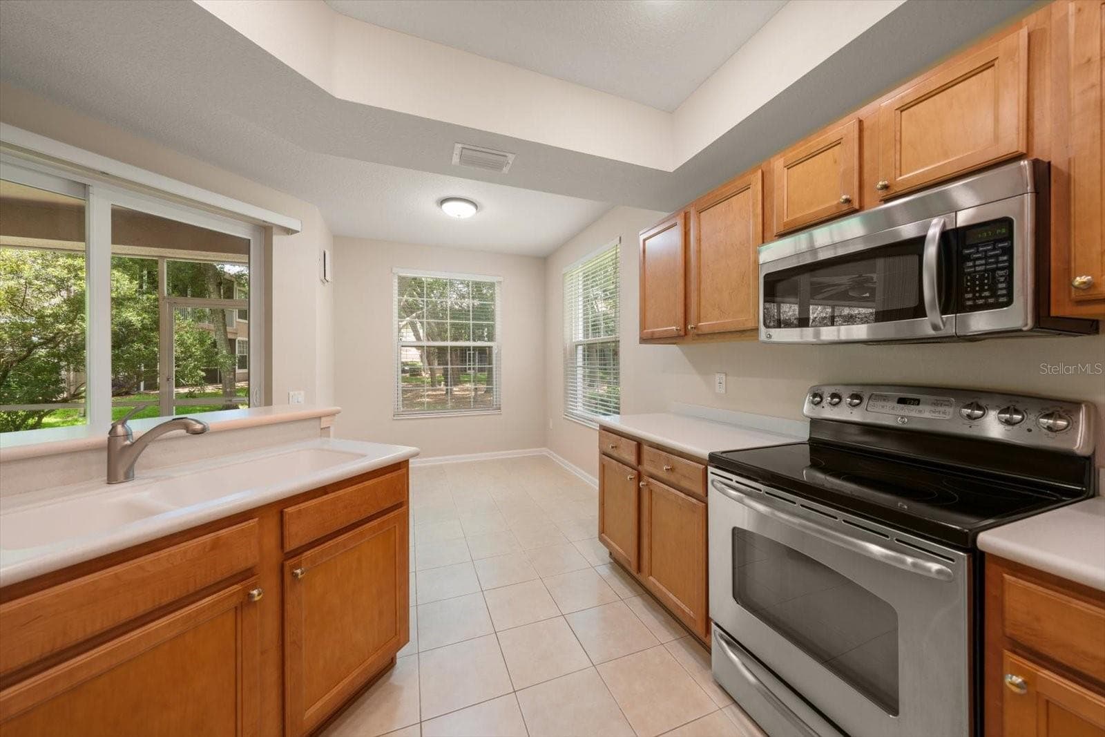 853 LANTERN WAY — photo 31 of 49