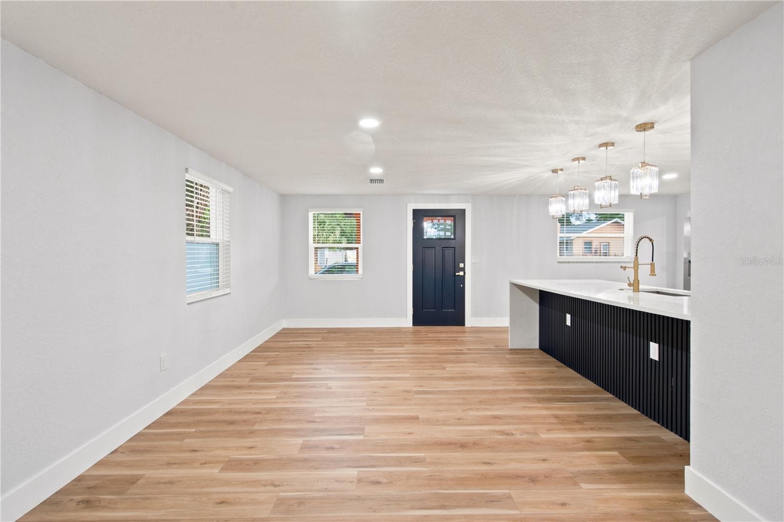 2908 26TH AVENUE — photo 13 of 48