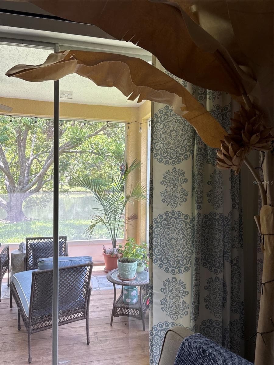 30335 LETTINGWELL CIRCLE — photo 9 of 40