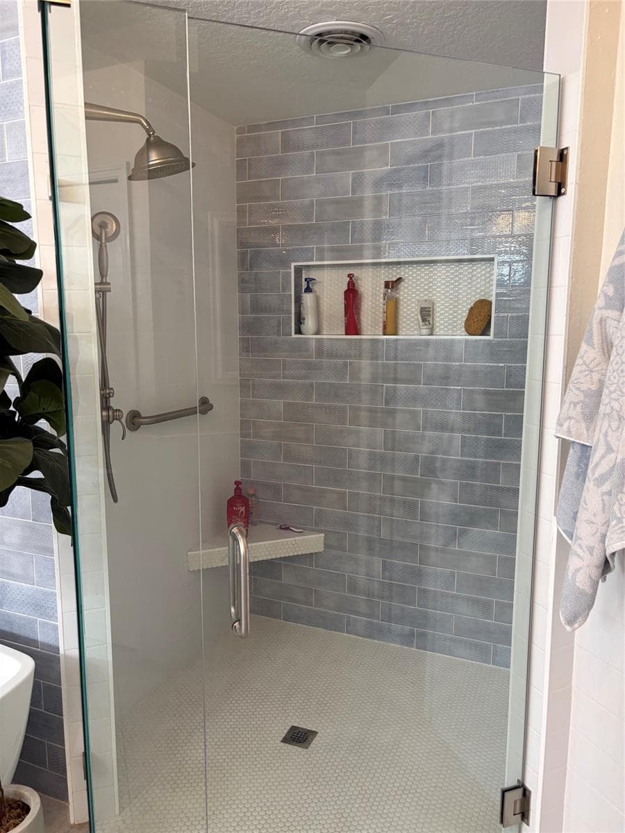 30335 LETTINGWELL CIRCLE — photo 19 of 40