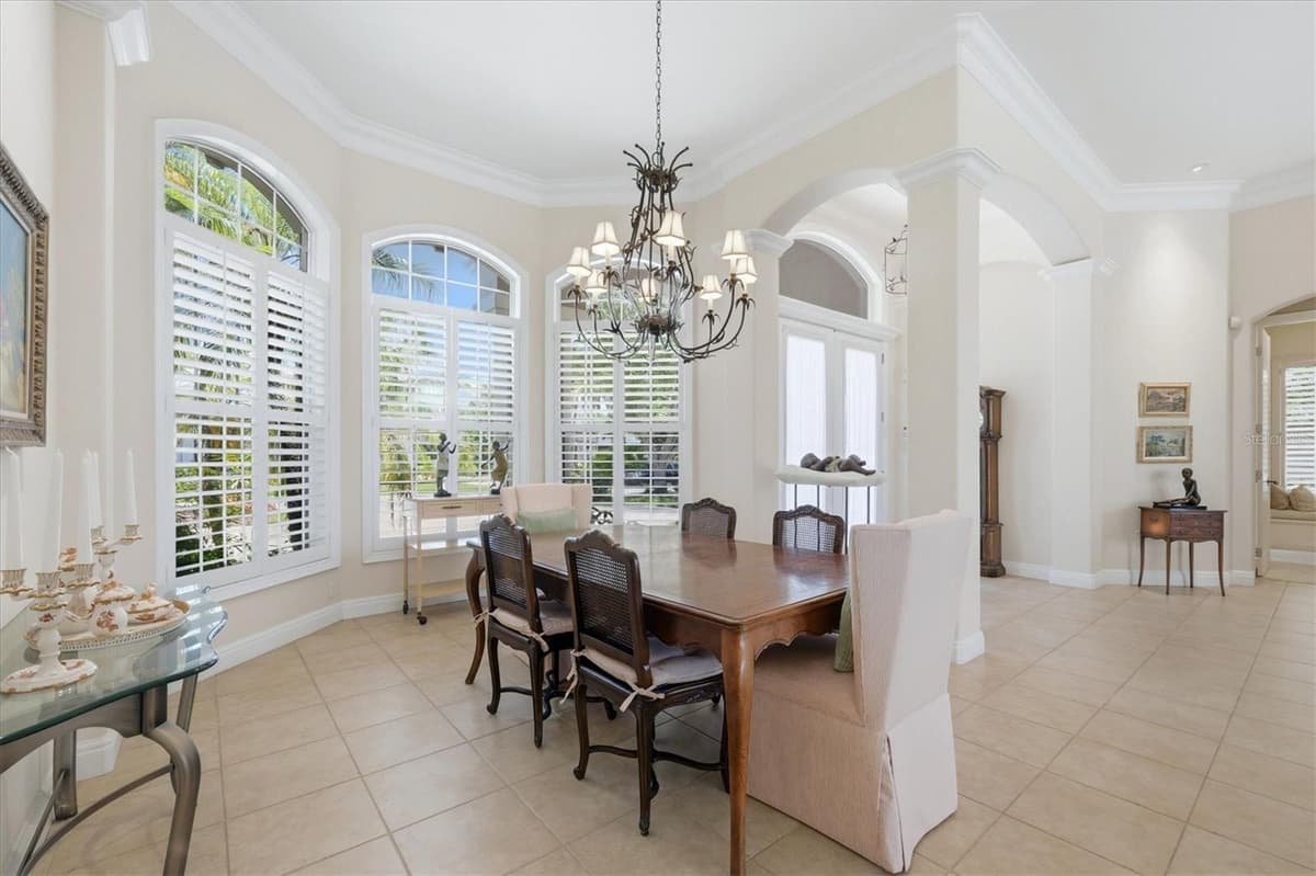 7218 MARLOW PLACE — photo 12 of 62