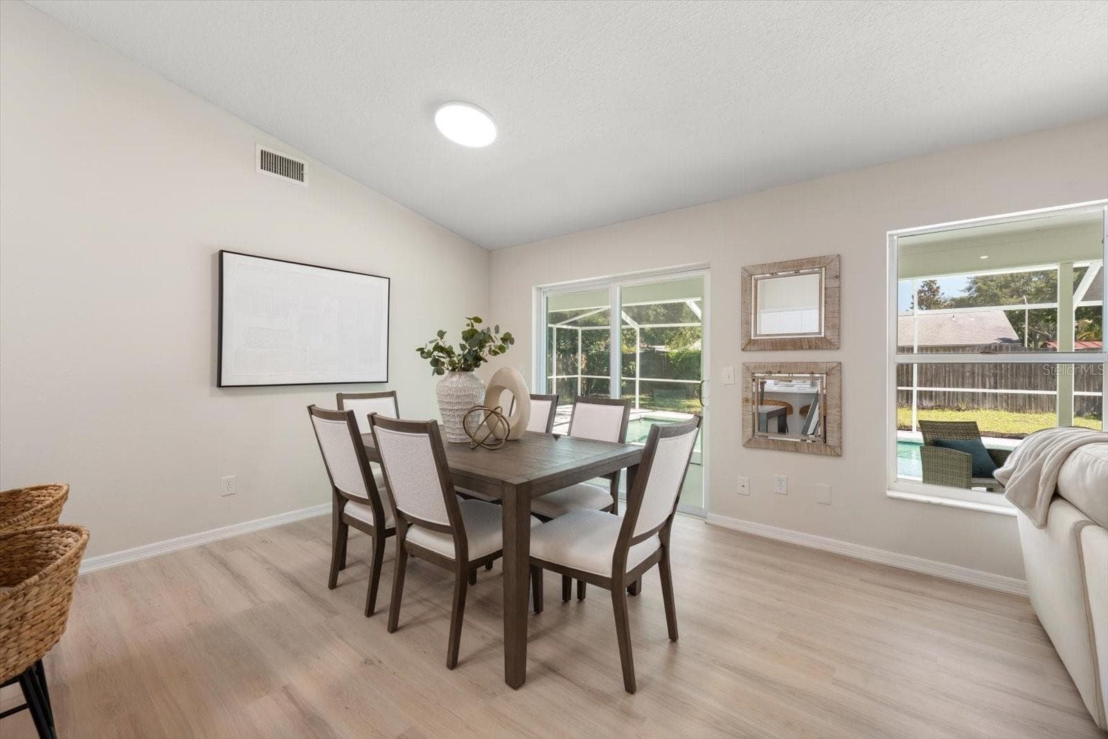 5423 WINDBRUSH DRIVE — photo 19 of 28