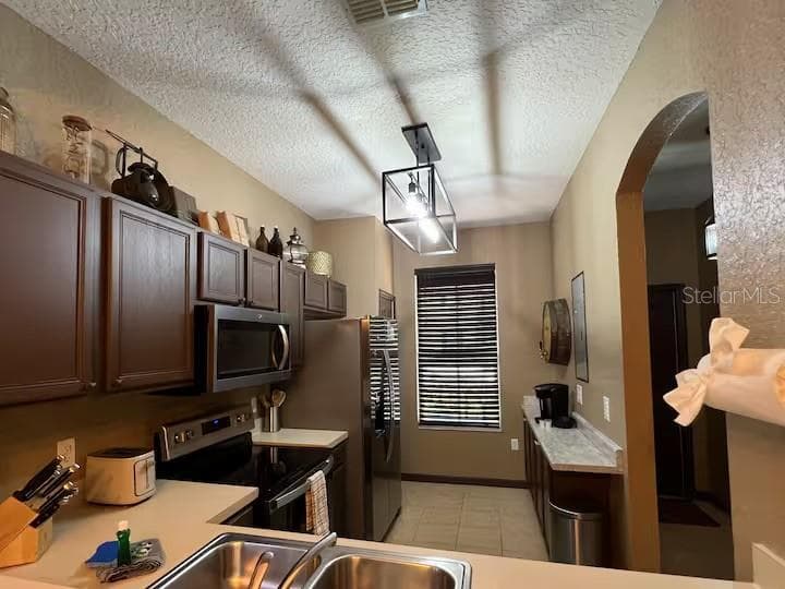 206 VERONA AVENUE — photo 37 of 60