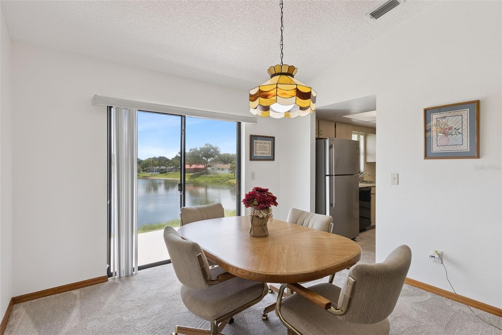 34 JASMINE DRIVE — photo 6 of 43