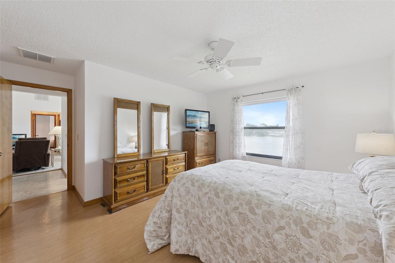34 JASMINE DRIVE — photo 13 of 43