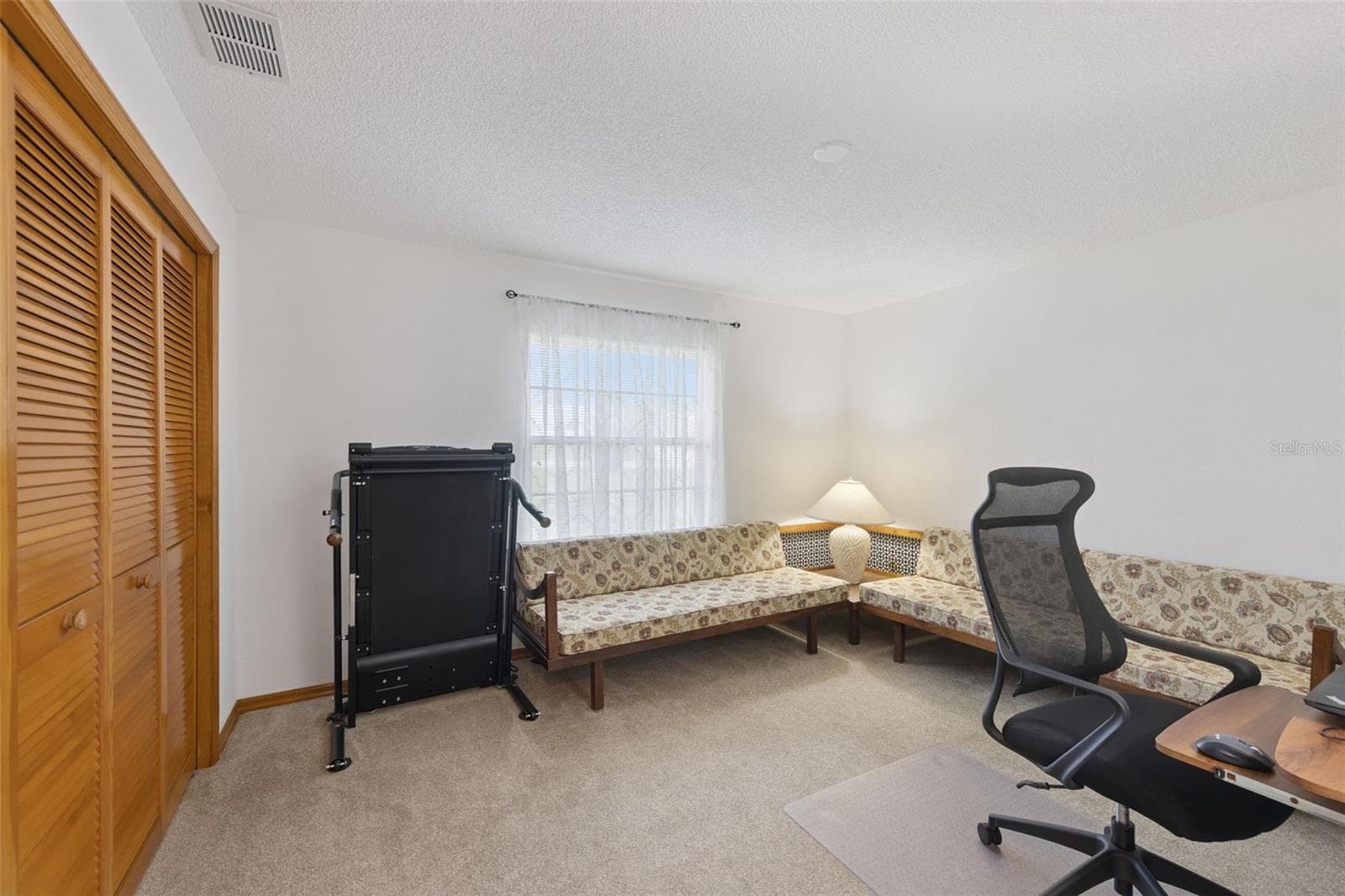 34 JASMINE DRIVE — photo 19 of 43