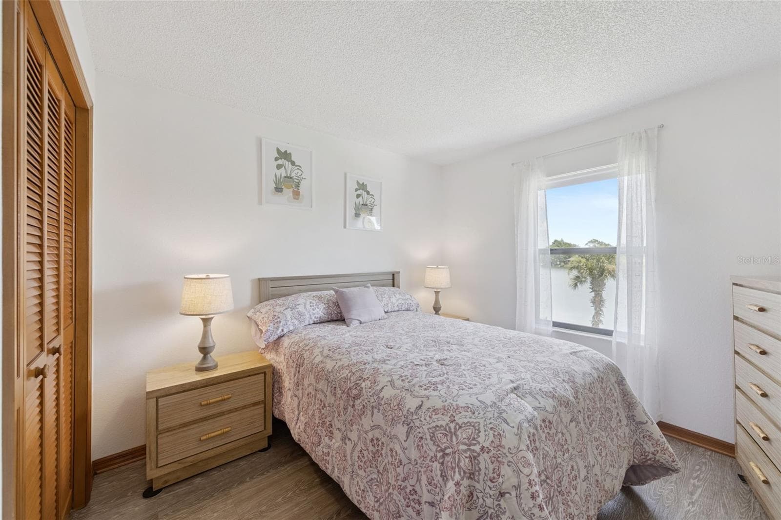34 JASMINE DRIVE — photo 12 of 43