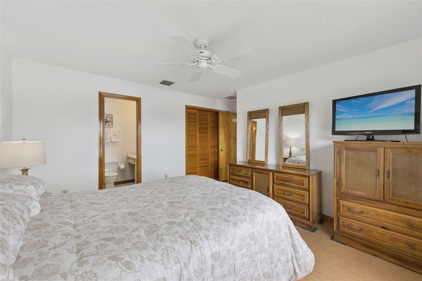 34 JASMINE DRIVE — photo 11 of 43