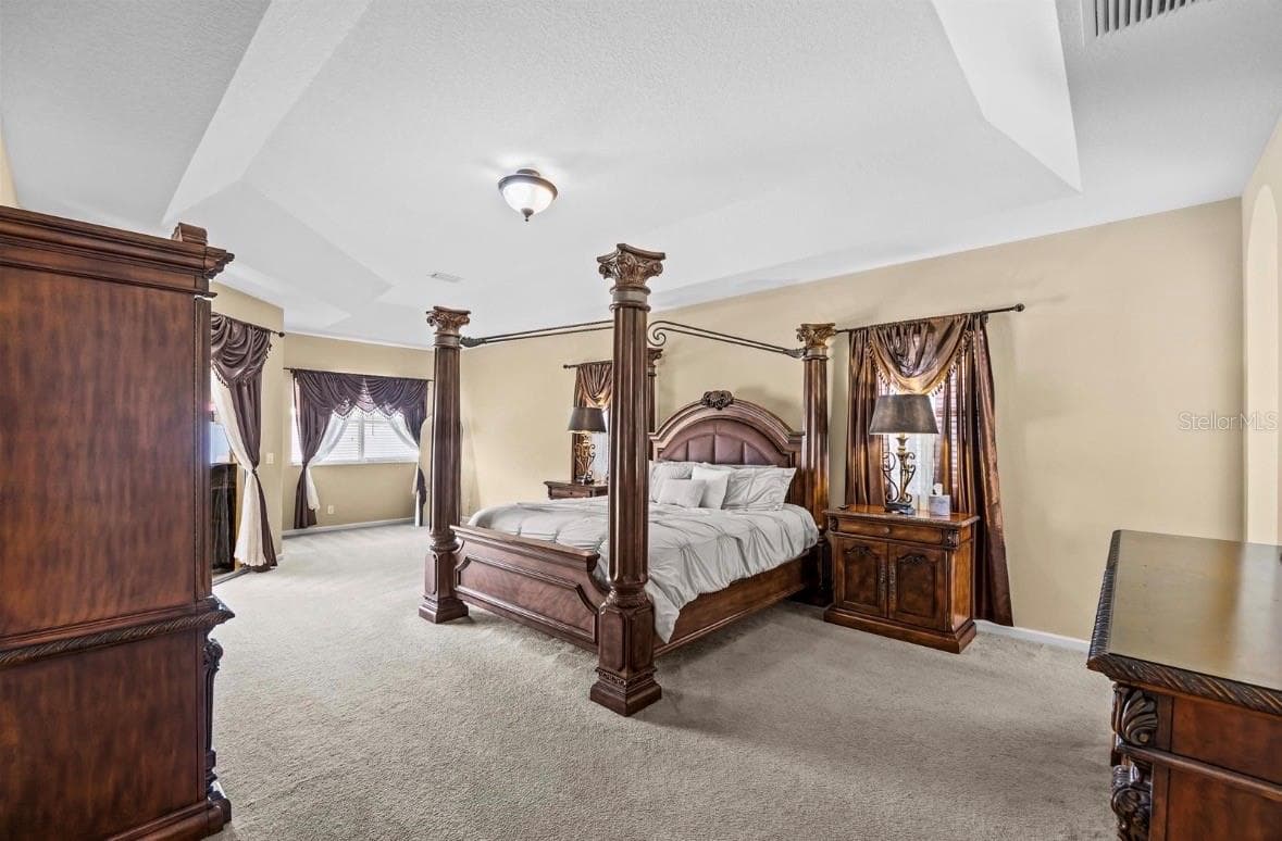 3898 HALL STREET — photo 13 of 24