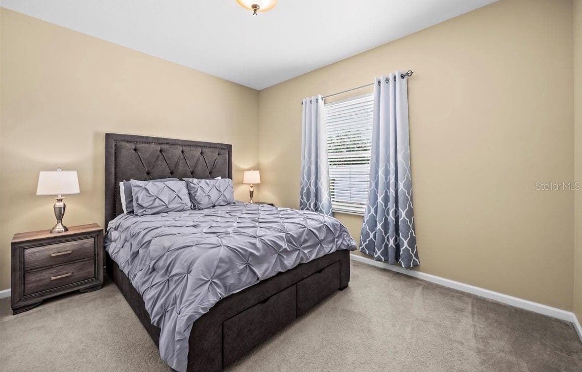 3898 HALL STREET — photo 17 of 24