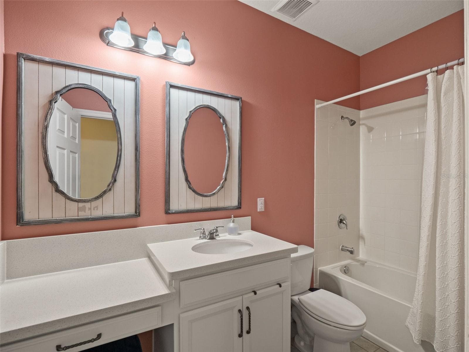 2394 HASTINGS BOULEVARD — photo 53 of 54