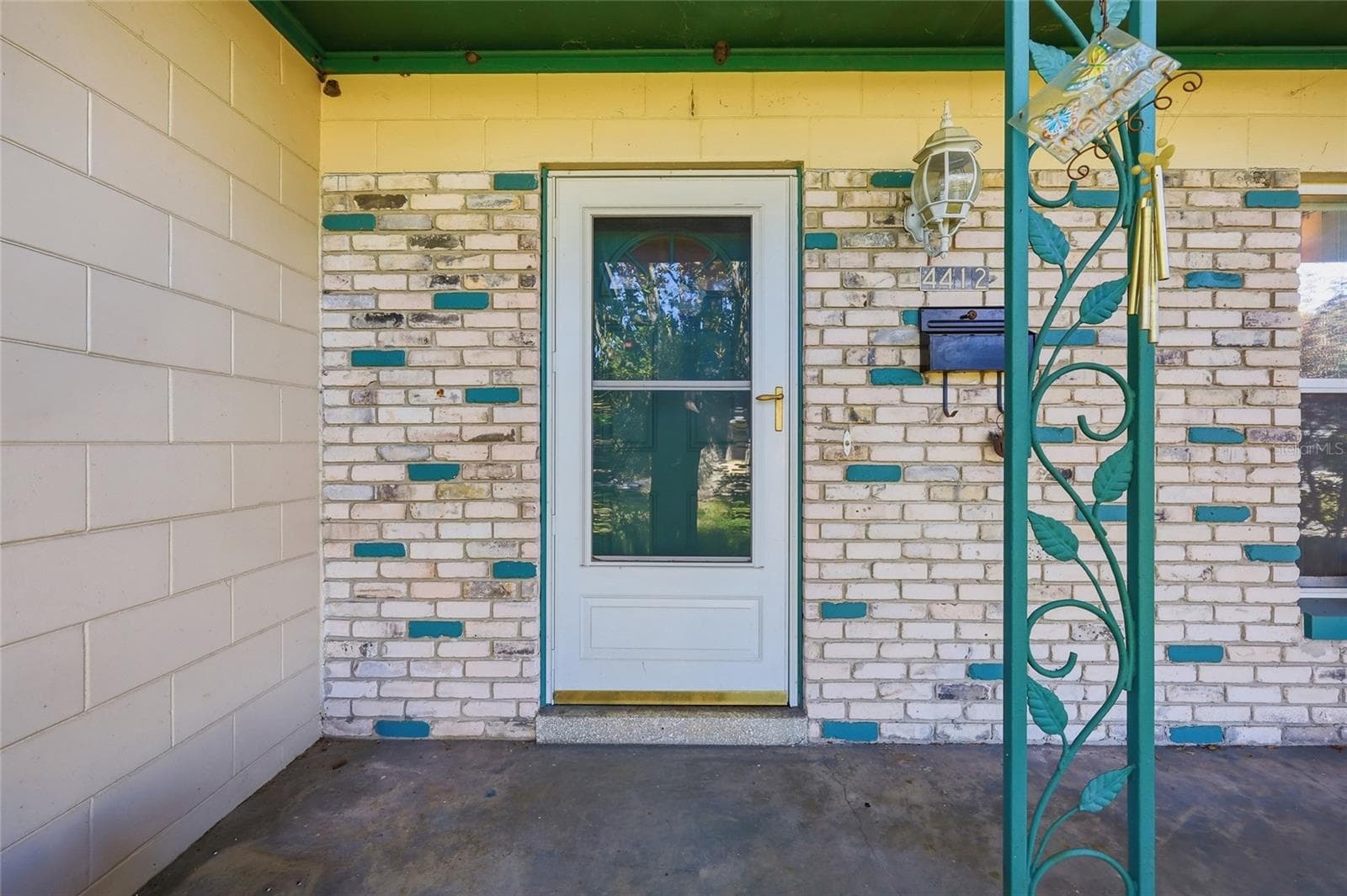 4412 ROCKLEDGE ROAD — photo 4 of 28