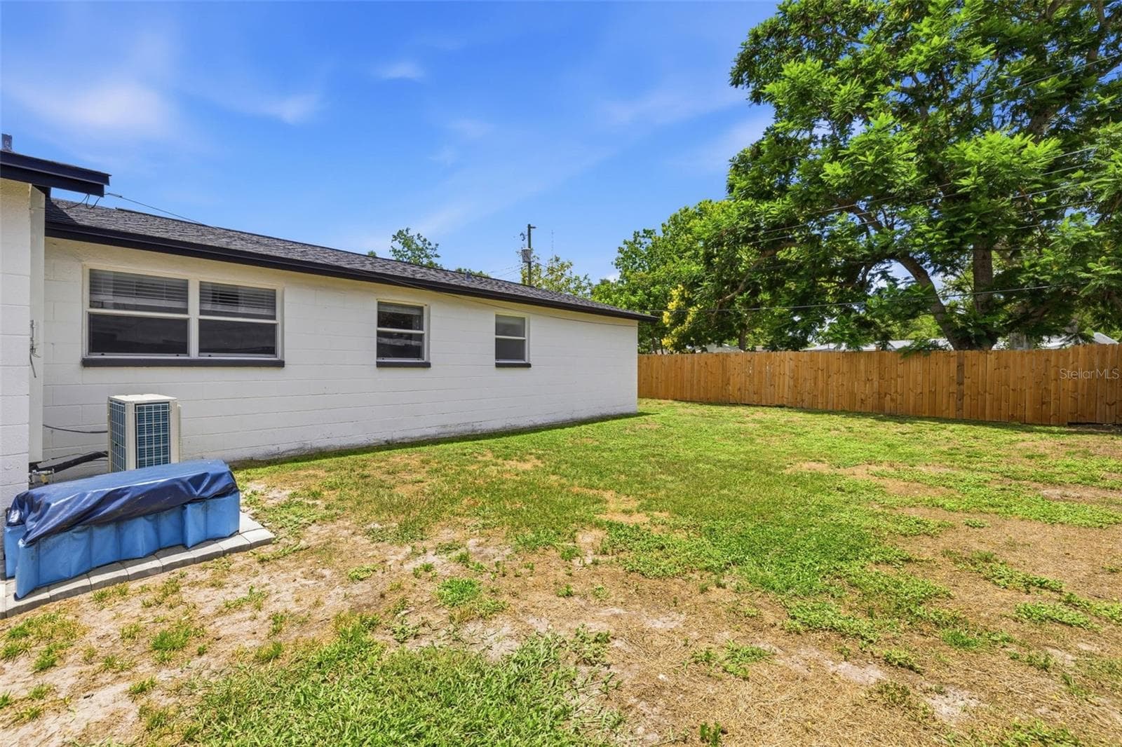 8952 NARCISSUS AVENUE — photo 21 of 25
