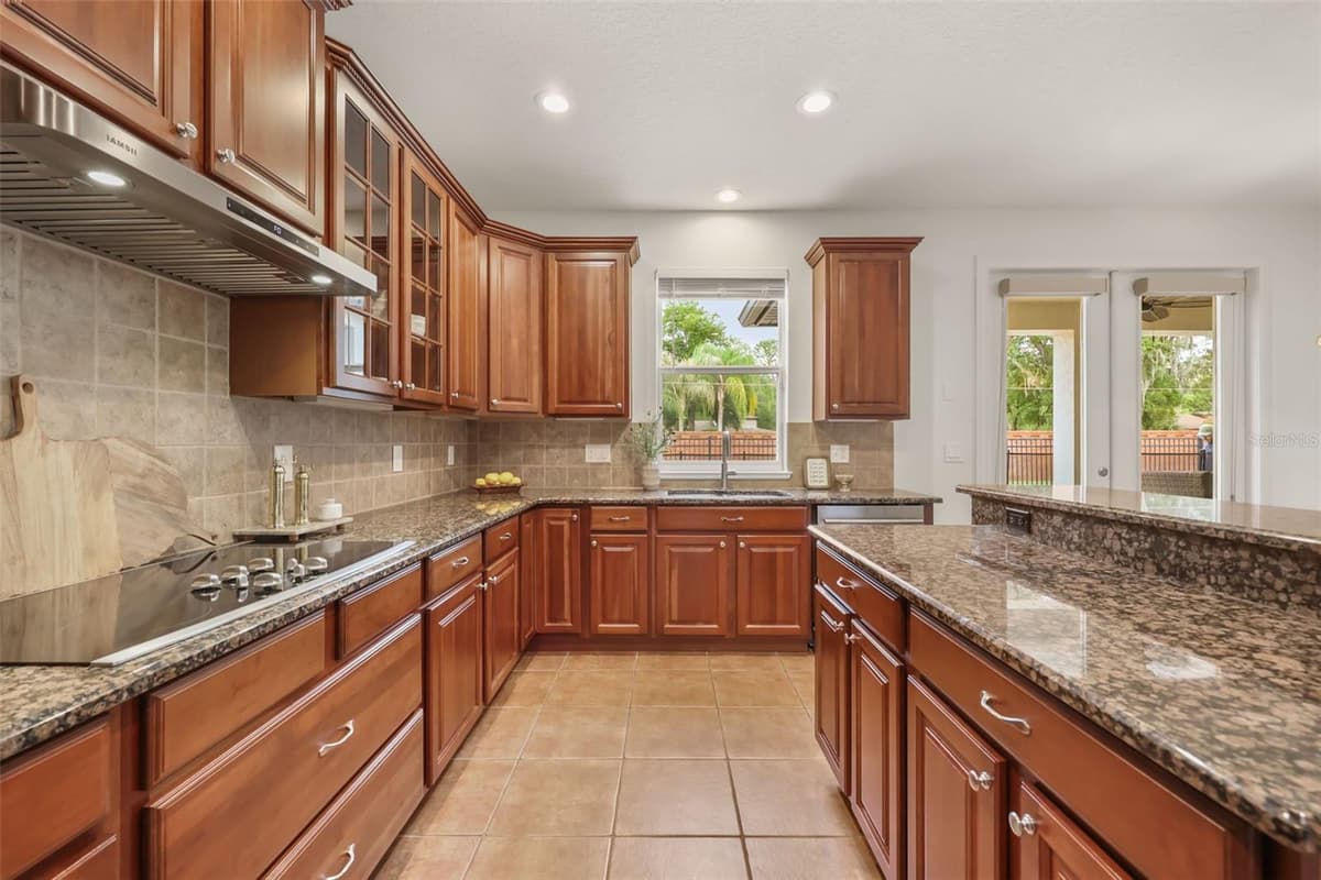 5674 BASSETT PLACE — photo 18 of 68