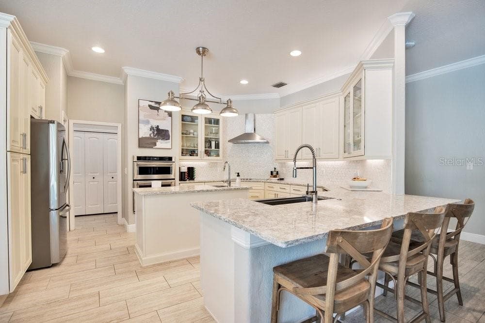 11407 WILLOW GARDENS DRIVE — photo 6 of 53