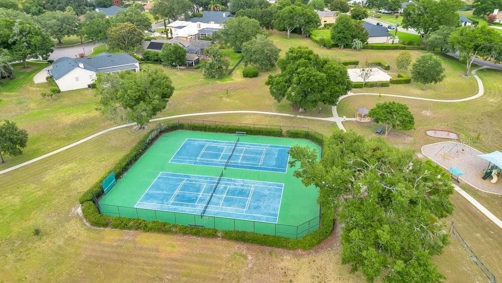 11407 WILLOW GARDENS DRIVE — photo 41 of 53