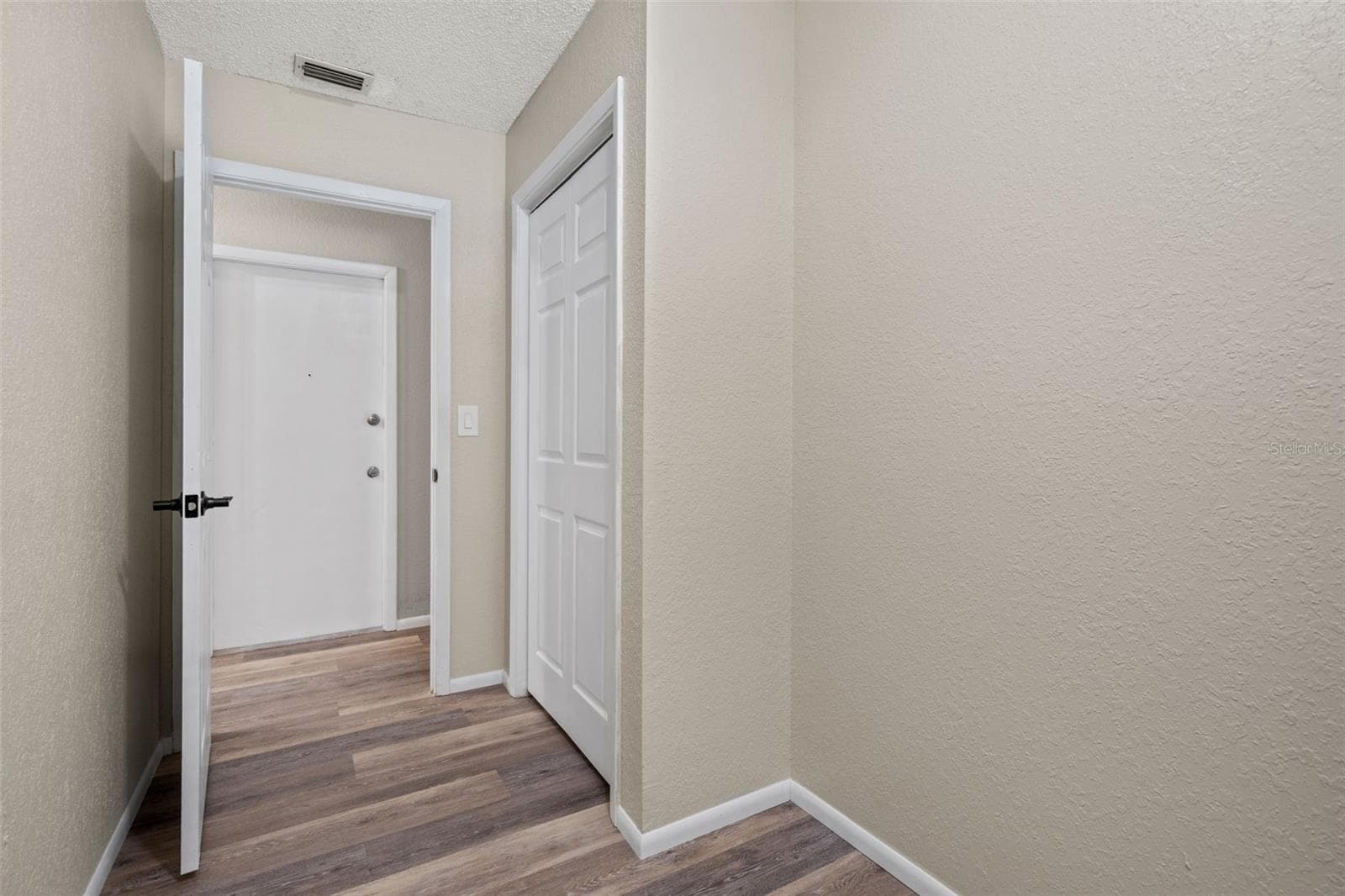 1479 AUTUMN ROAD — photo 27 of 65