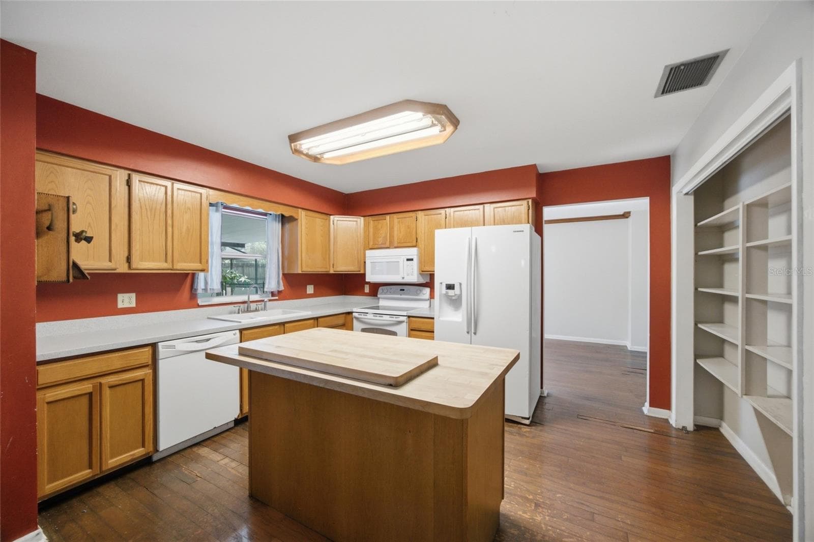 2969 FOREST CIRCLE — photo 13 of 37