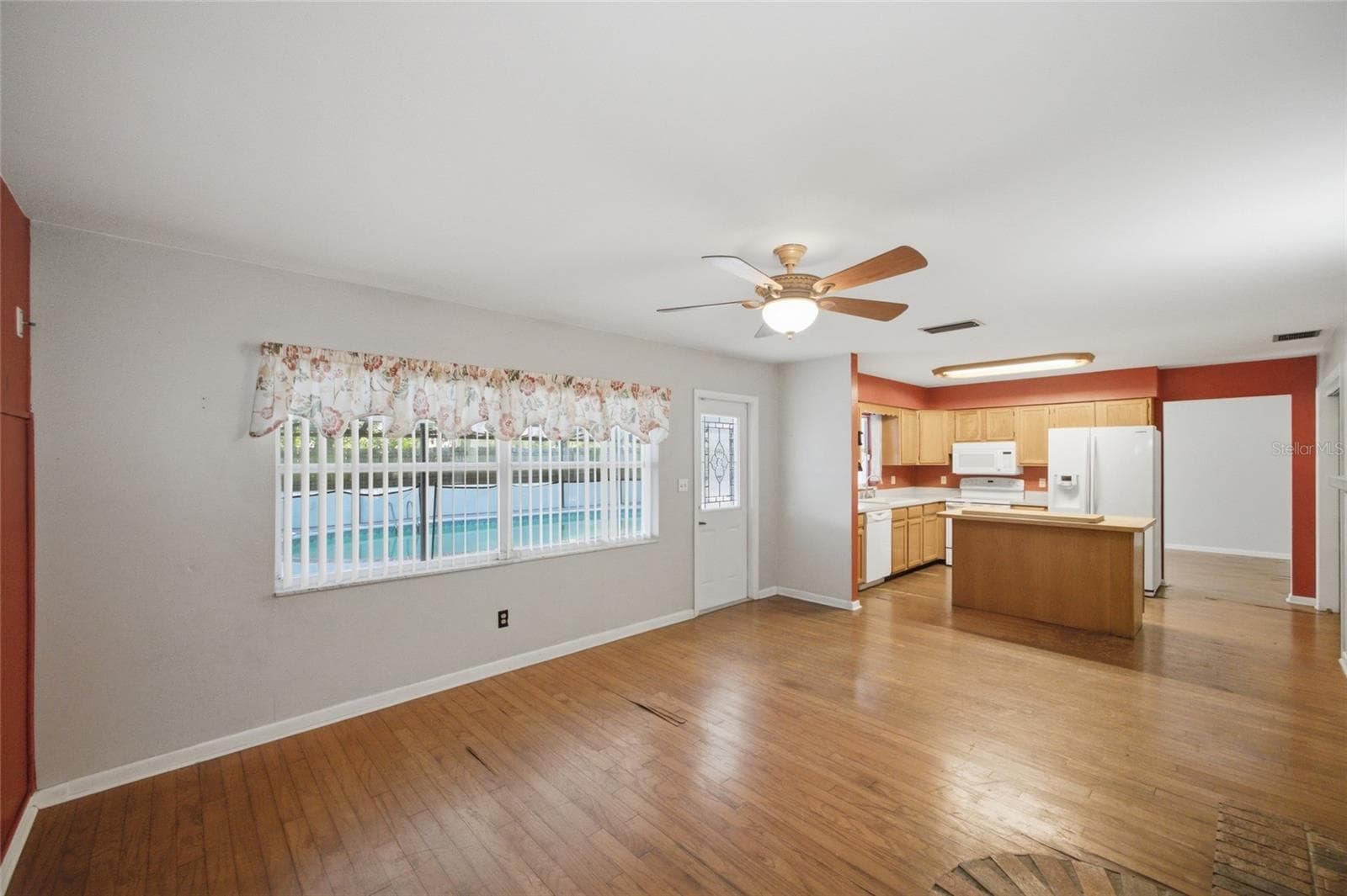 2969 FOREST CIRCLE — photo 12 of 37