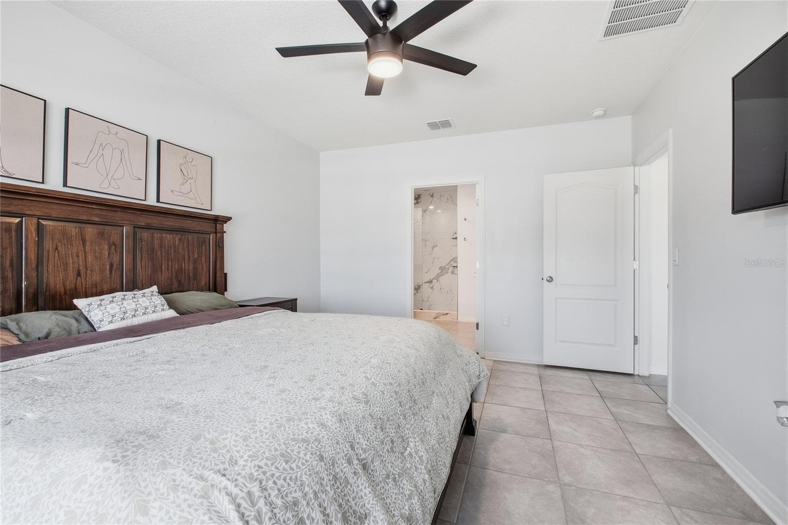 489 LADY GRACE PLACE — photo 17 of 46