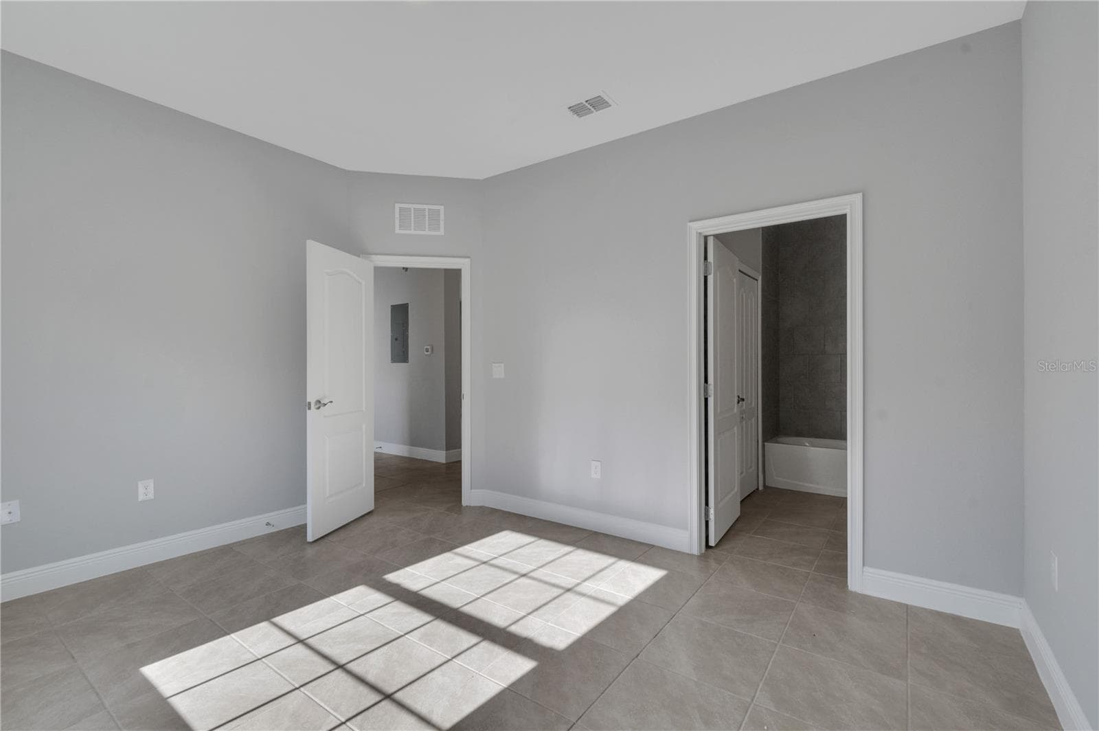 1746 CORIANDER DRIVE — photo 16 of 26