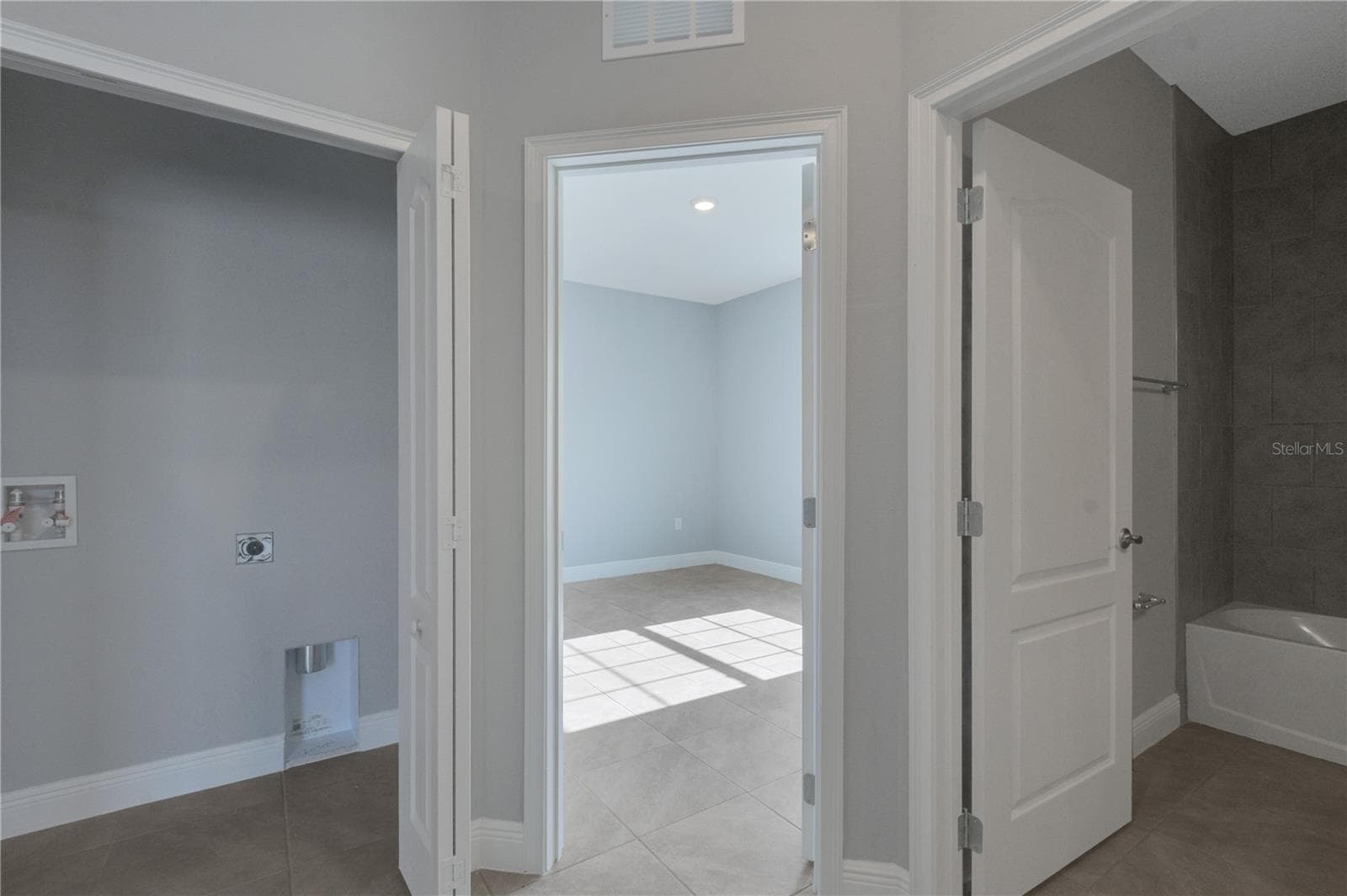 1746 CORIANDER DRIVE — photo 13 of 26